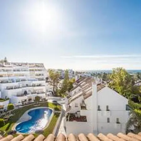 Nueva Andalucia - Atico Con Piscina Апартаменты Марбелья