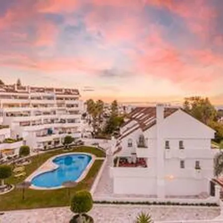 Nueva Andalucia - Atico Con Piscina * Марбелья